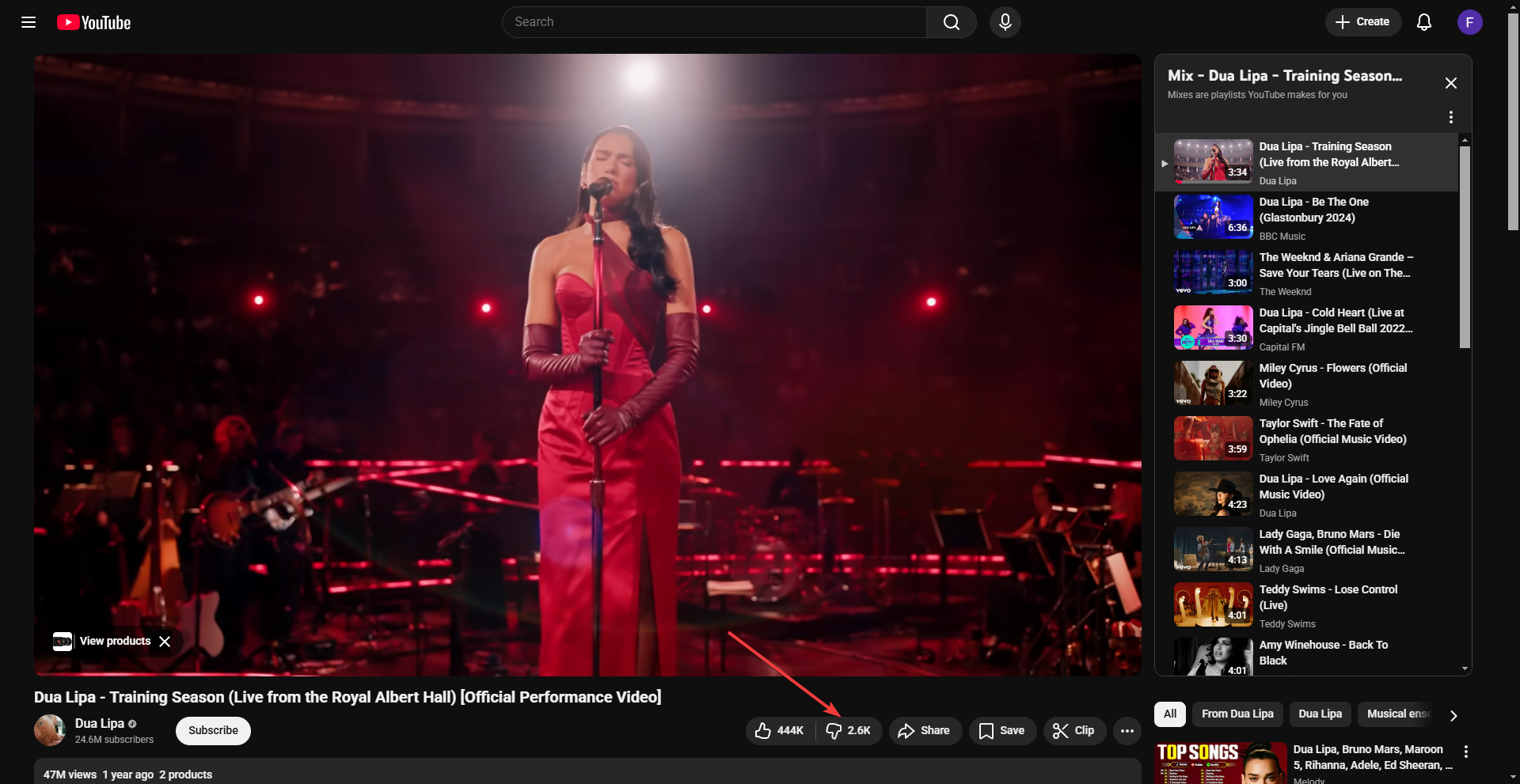 Before and after view demonstrating how to see YouTube dislike count on a video player.